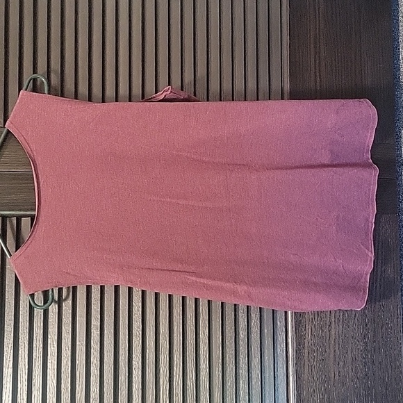 Unwind Tank Top - Picture 2 of 7